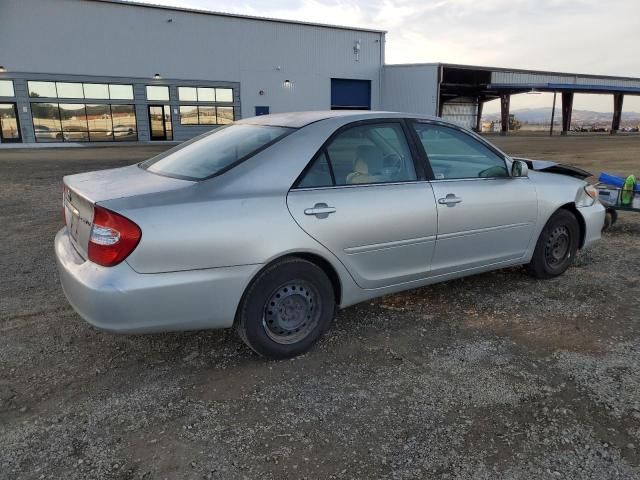 2004 Toyota Camry LE