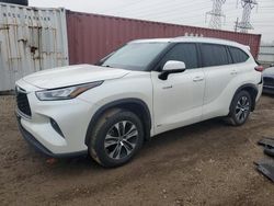 Salvage cars for sale at Elgin, IL auction: 2020 Toyota Highlander Hybrid XLE