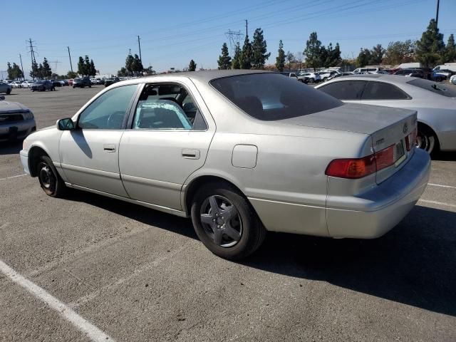 2000 Toyota Camry CE