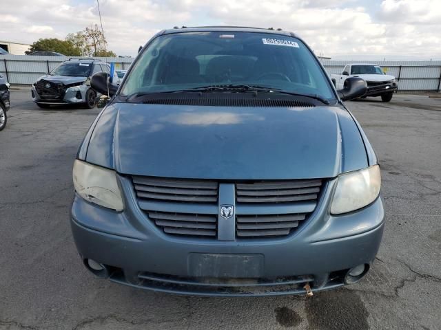 2005 Dodge Grand Caravan SXT