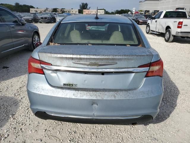 2012 Chrysler 200 Limited