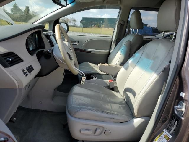 2012 Toyota Sienna XLE