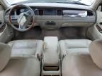 2001 Lincoln Town Car Signature