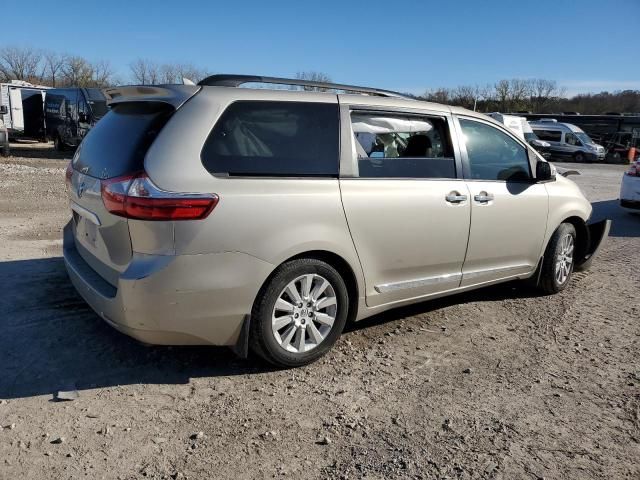 2015 Toyota Sienna XLE