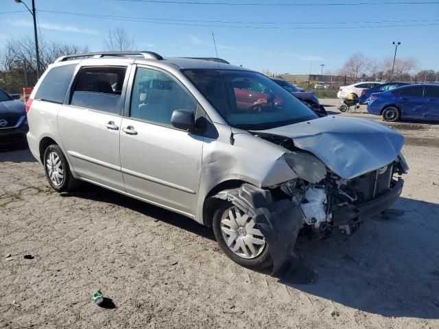 2010 Toyota Sienna CE