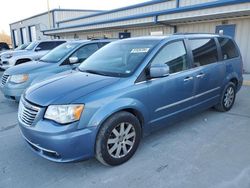 Chrysler Town & Country Touring l Vehiculos salvage en venta: 2011 Chrysler Town & Country Touring L