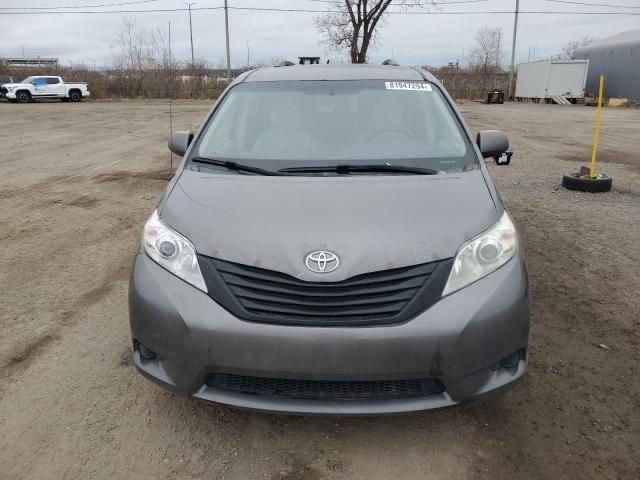 2011 Toyota Sienna