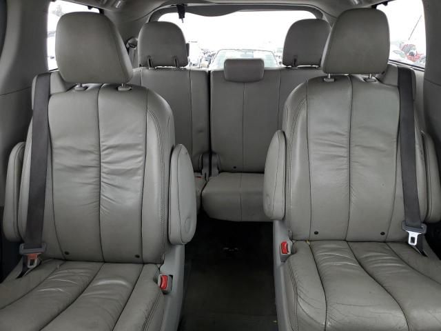 2011 Toyota Sienna XLE