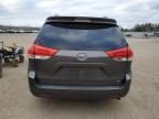 2012 Toyota Sienna LE