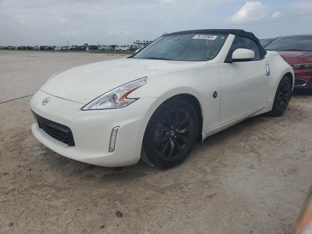 2016 Nissan 370Z Base