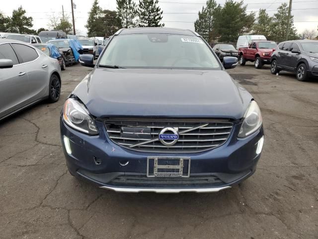 2015 Volvo XC60 T6 Platinum