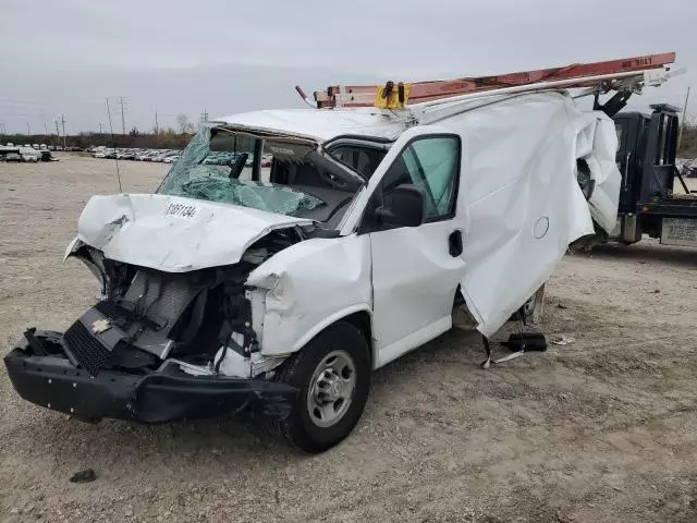 2017 Chevrolet Express G2500