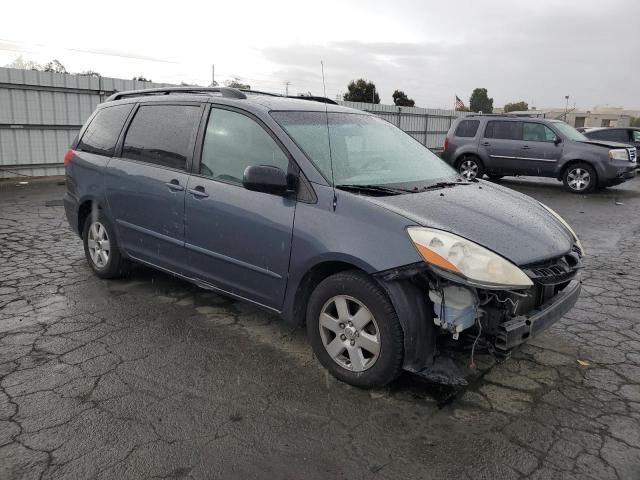 2007 Toyota Sienna CE