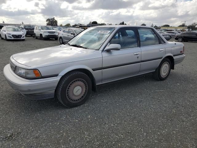 1989 Toyota Camry LE