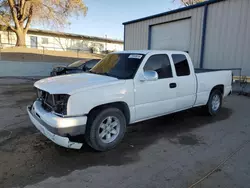 Carros salvage sin ofertas aún a la venta en subasta: 2004 Chevrolet Silverado C1500