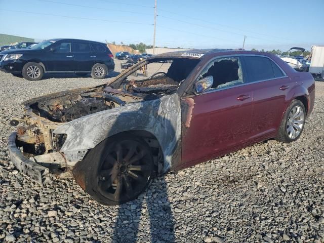 2018 Chrysler 300 Touring