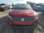 2016 Volkswagen Passat SE