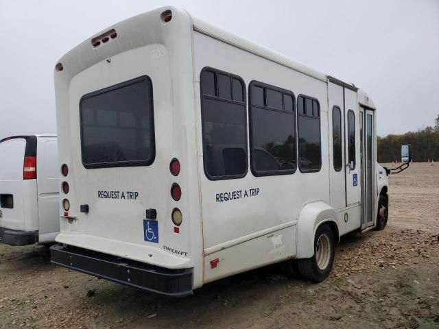 2016 Ford Econoline E350 Super Duty Cutaway Van