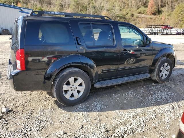 2006 Nissan Pathfinder LE