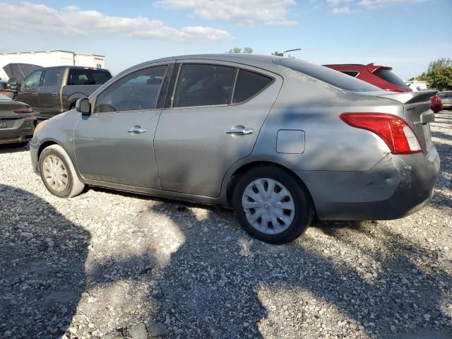 2014 Nissan Versa S