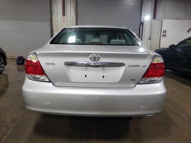 2005 Toyota Camry LE