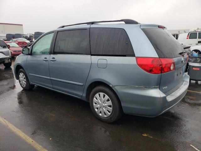 2006 Toyota Sienna CE