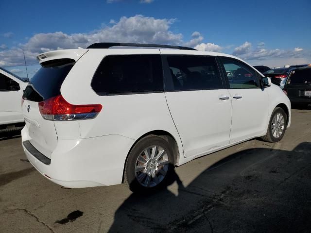 2011 Toyota Sienna XLE