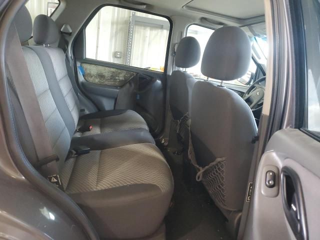 2004 Ford Escape XLT