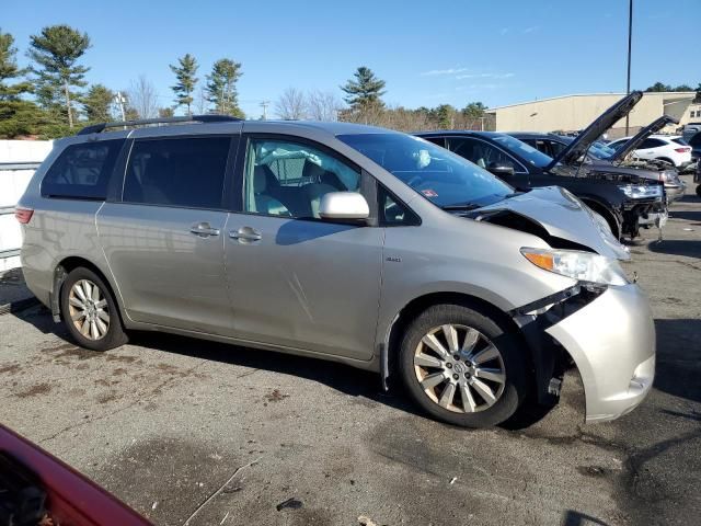 2017 Toyota Sienna LE