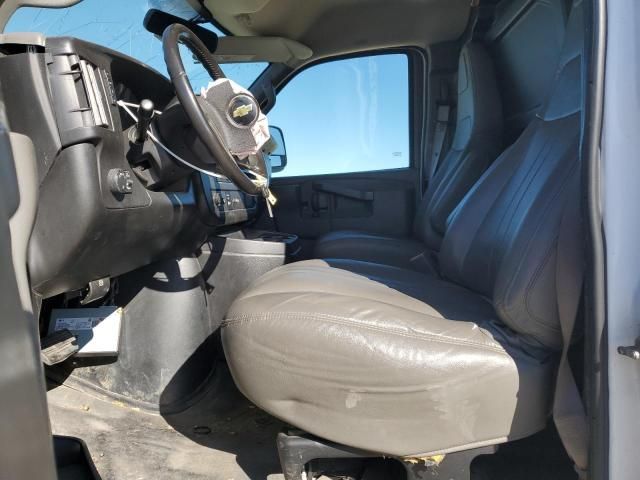 2019 Chevrolet Express G2500