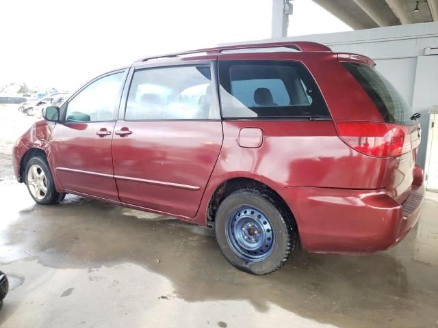 2005 Toyota Sienna CE