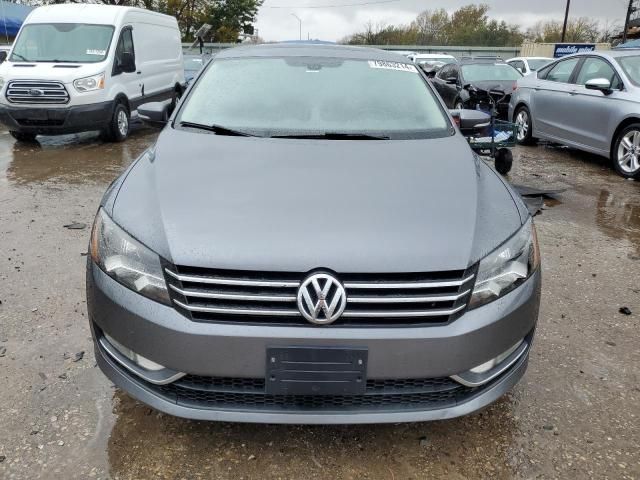 2013 Volkswagen Passat SE