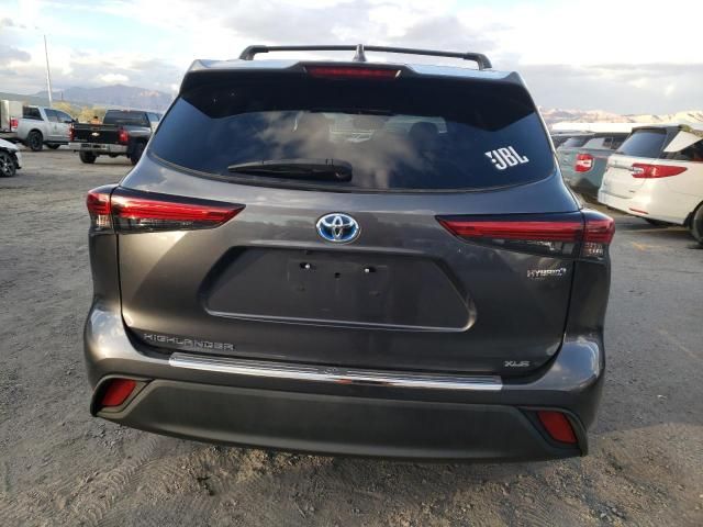 2021 Toyota Highlander Hybrid XLE