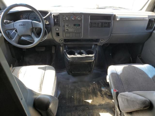 2005 GMC Savana G1500