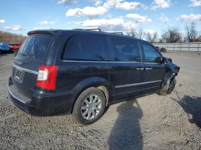 2015 Chrysler Town & Country Touring