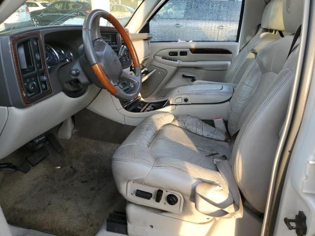 2002 Cadillac Escalade Luxury