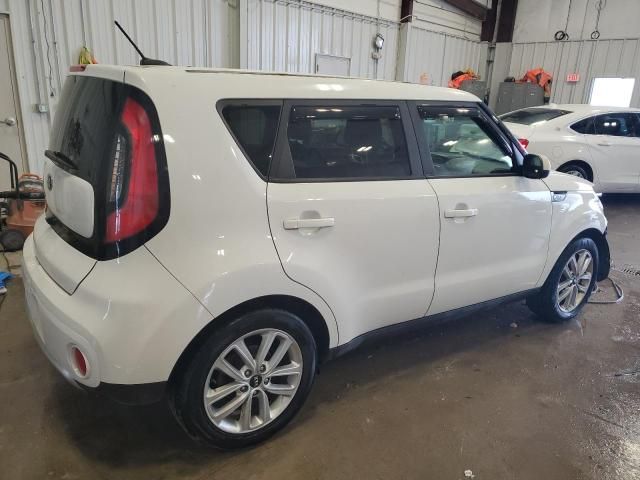 2017 KIA Soul +