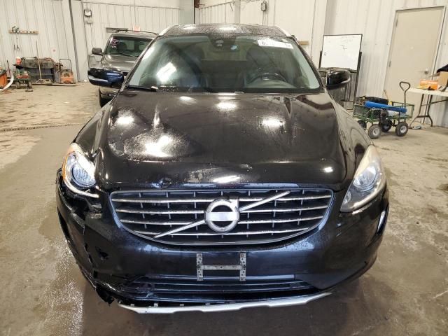 2015 Volvo XC60 T6 Platinum