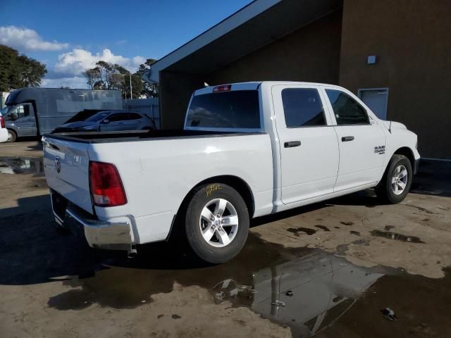 2022 Dodge RAM 1500 Classic SLT