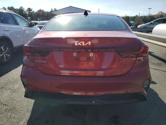 2023 KIA Forte LX