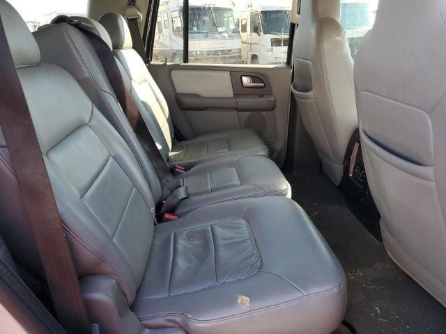 2004 Ford Expedition XLT