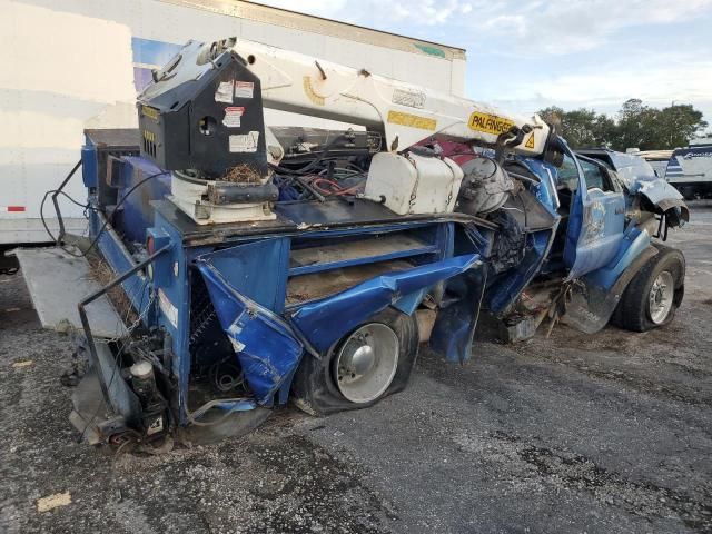 2005 Ford F750 Super Duty