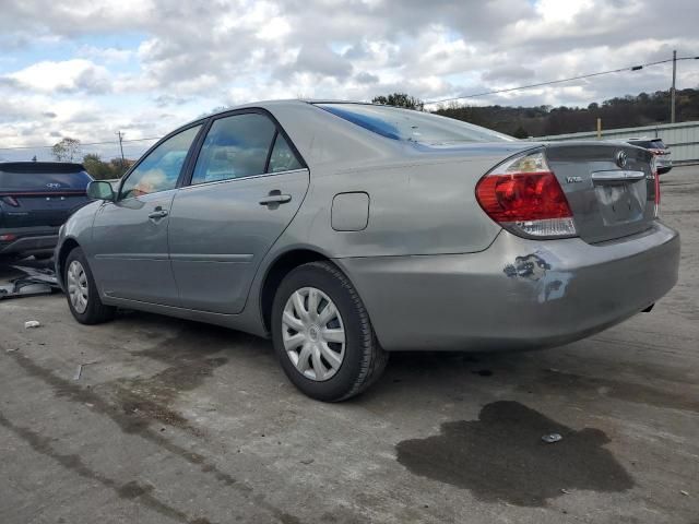 2005 Toyota Camry LE