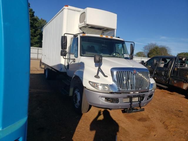 2015 International 4000 4300 LP