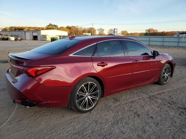 2019 Toyota Avalon XLE