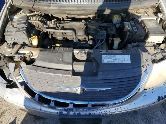 2002 Chrysler Town & Country Limited