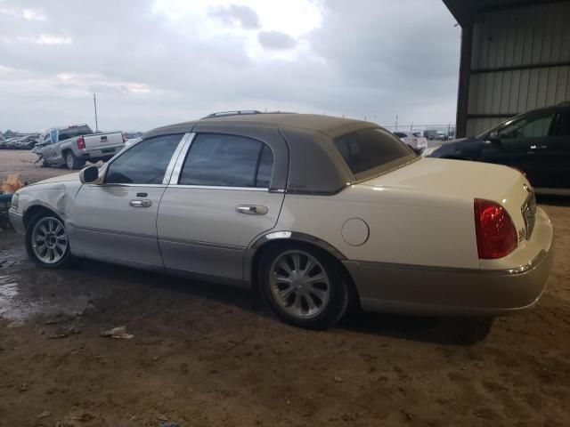 2007 Lincoln Town Car Signature