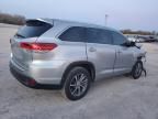 2018 Toyota Highlander SE