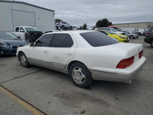 1998 Lexus LS 400