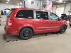 2010 Chrysler Town & Country Touring